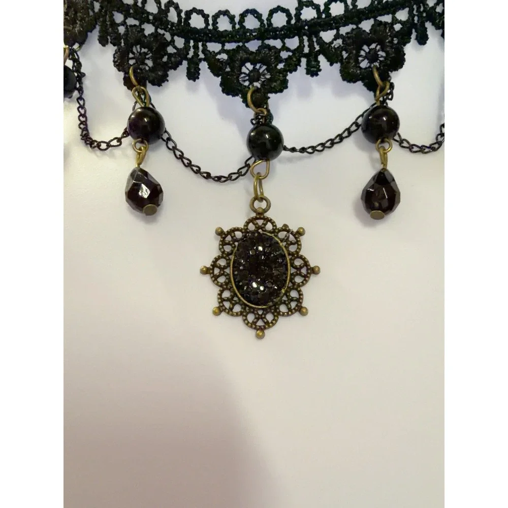 N/A victorian inspired